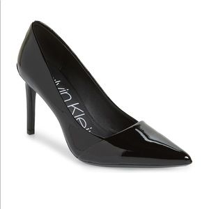 Calvin Klein Roslyn Pump. Black patent leather